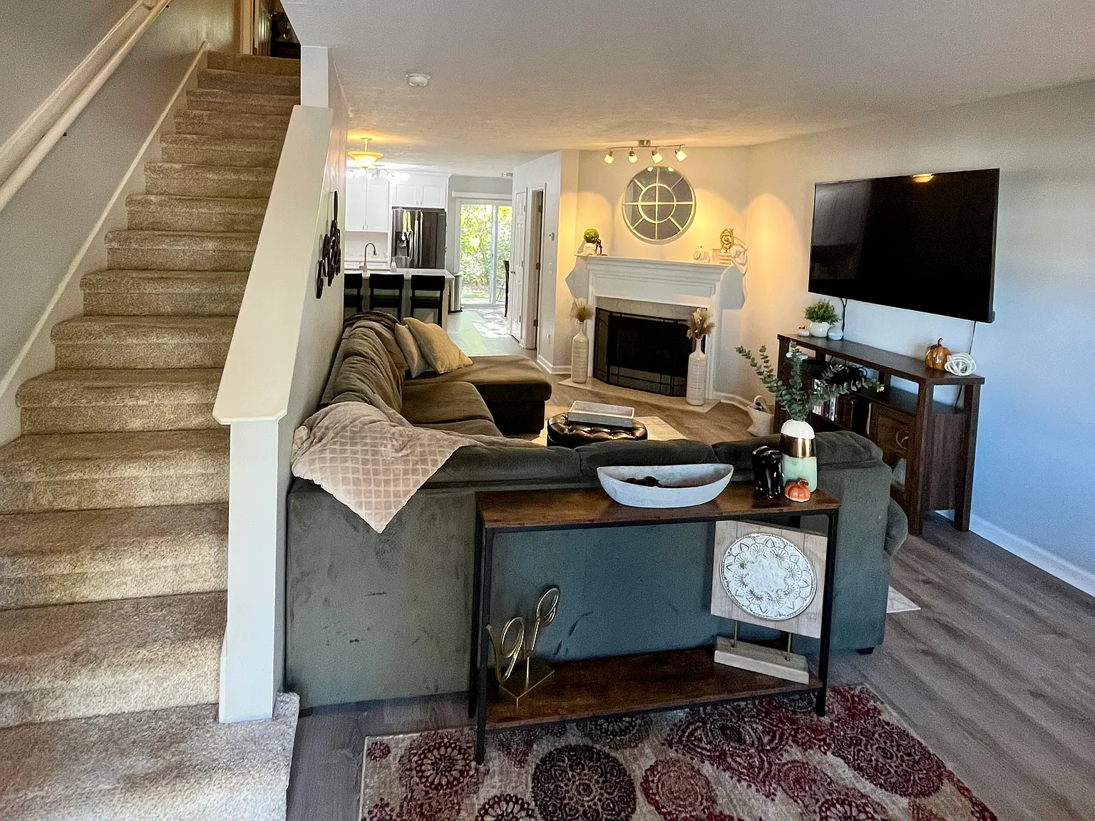 580 Flintlock Ct — Photo 2