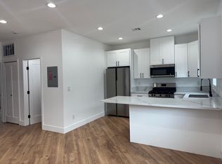 1321 N Screenland Dr #101, Burbank, CA 91505