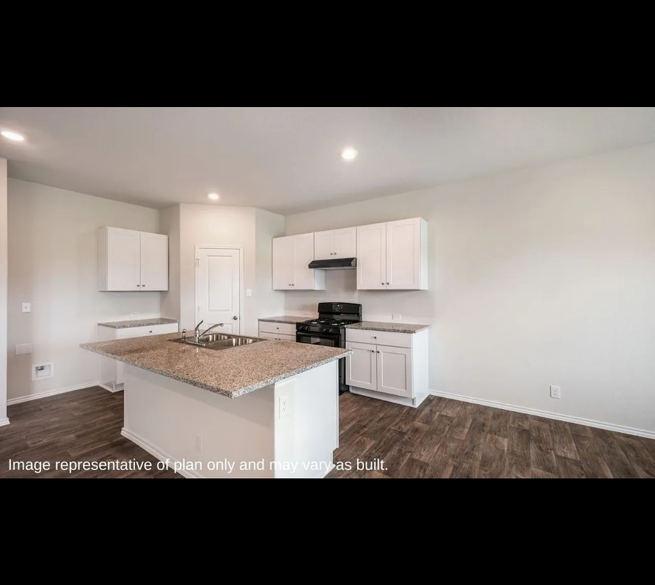 4 bed, 2473 sqft, $2,300 — Photo 4