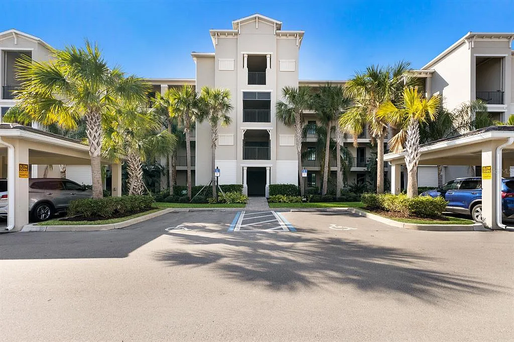 2 bed, 2.0 bath, 1121 sqft, $2,750 — Photo 1