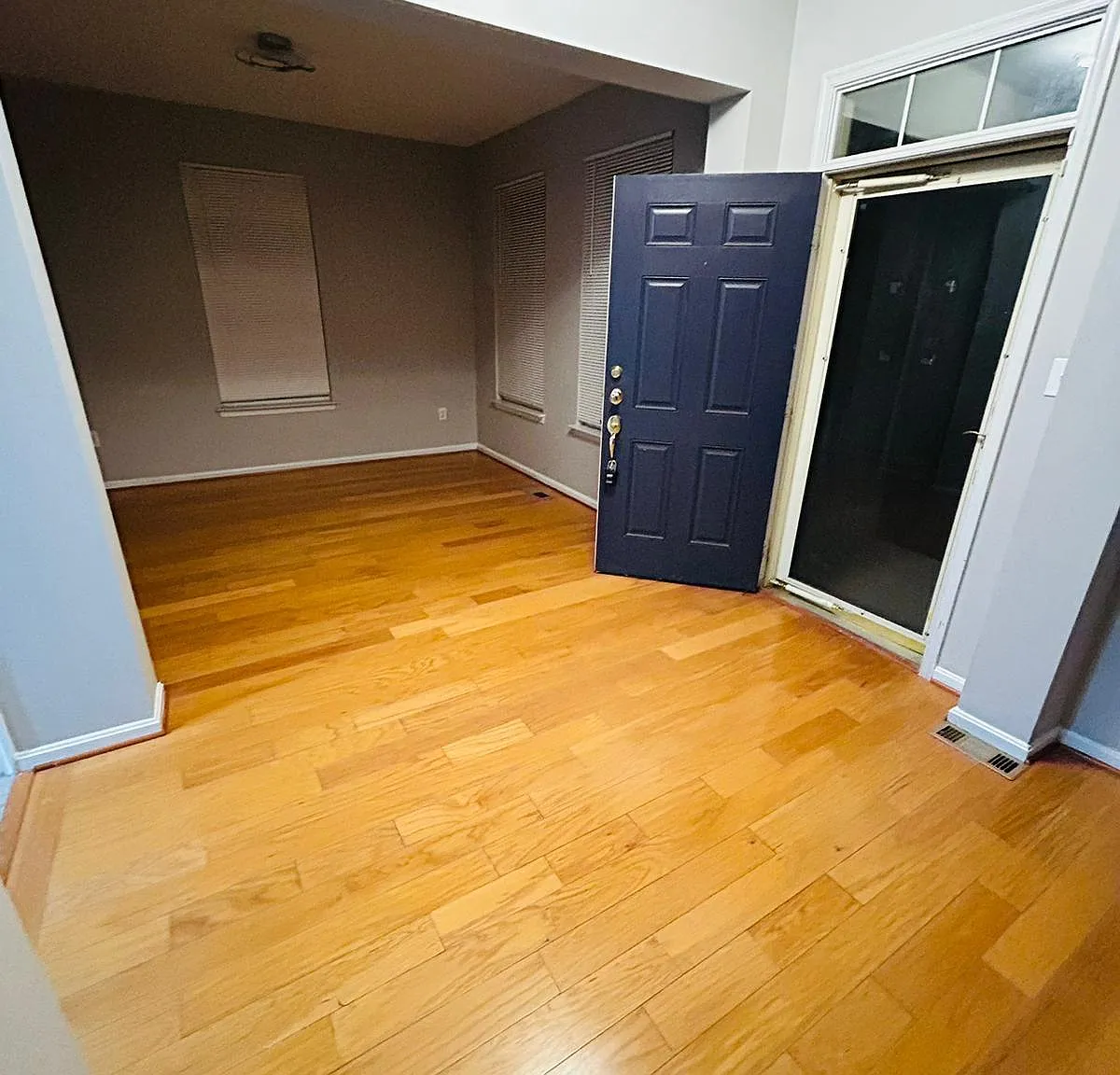 12000 Castle Pines Ln — Photo 3