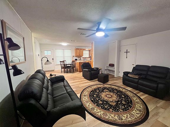 3rd image of 348 Louie Bryan Rd