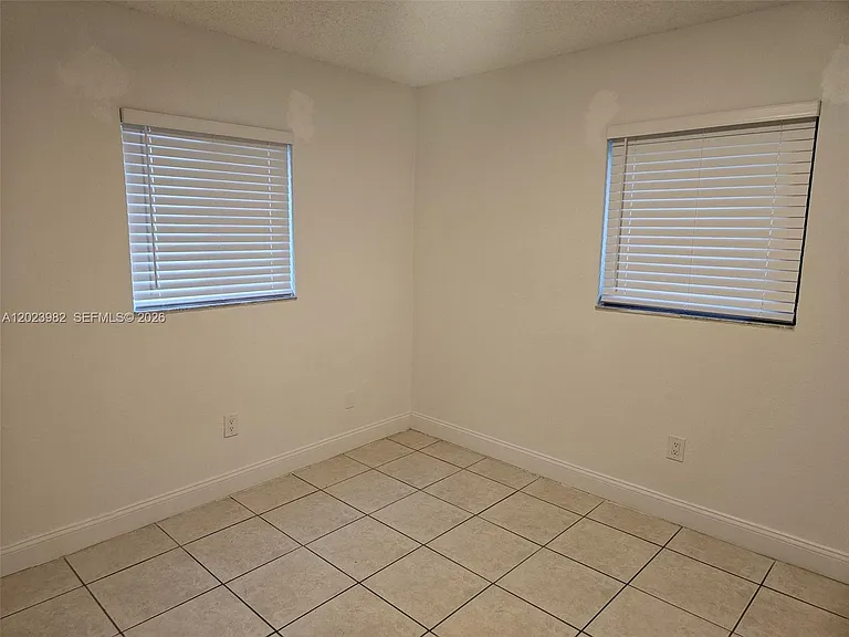 15320 SW 305th St — Photo 24