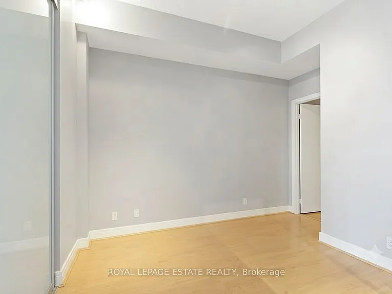 112 George St #S730 — Photo 19
