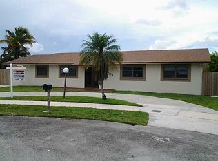 10711 SW 68th St, Miami, FL 33173
