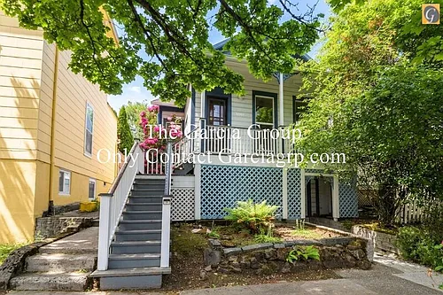 3325 SW Kelly Ave Photo 1