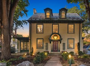 3 E High St, Lebanon, PA 17042