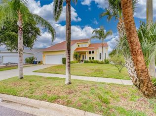 6619 Dolphin Cove Dr, Apollo Beach, FL 33572