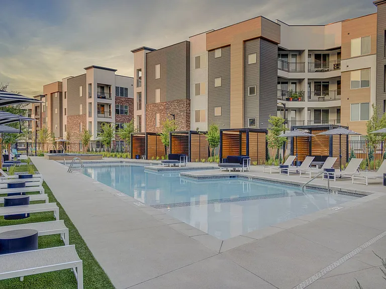 13601 S 600 W — Photo 32