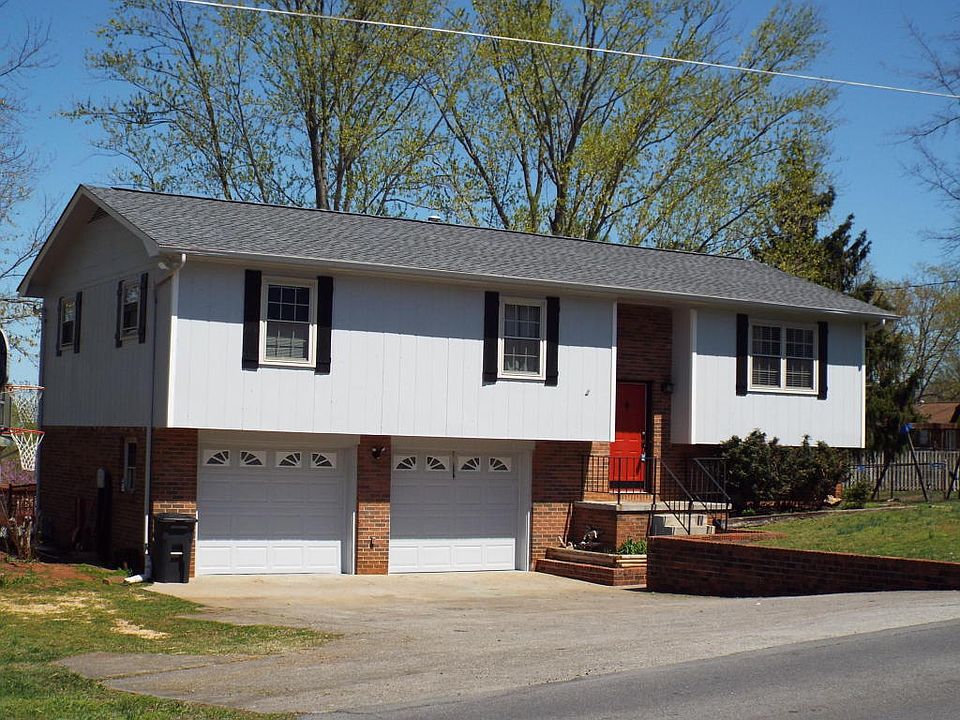1st image of 816 Peterson Ln