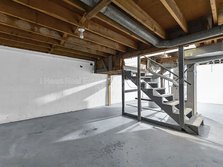 880 N Meadows Ct #J — Photo 17