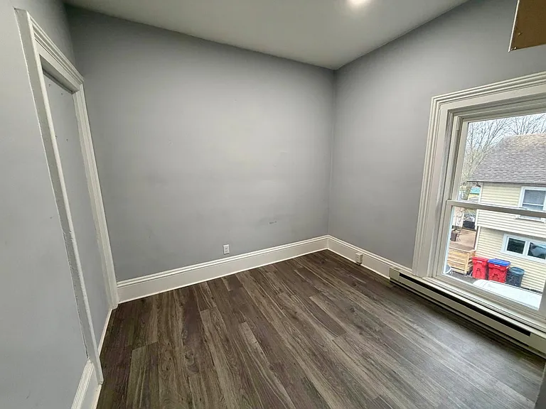 29 Pioneer Rd #A — Photo 10