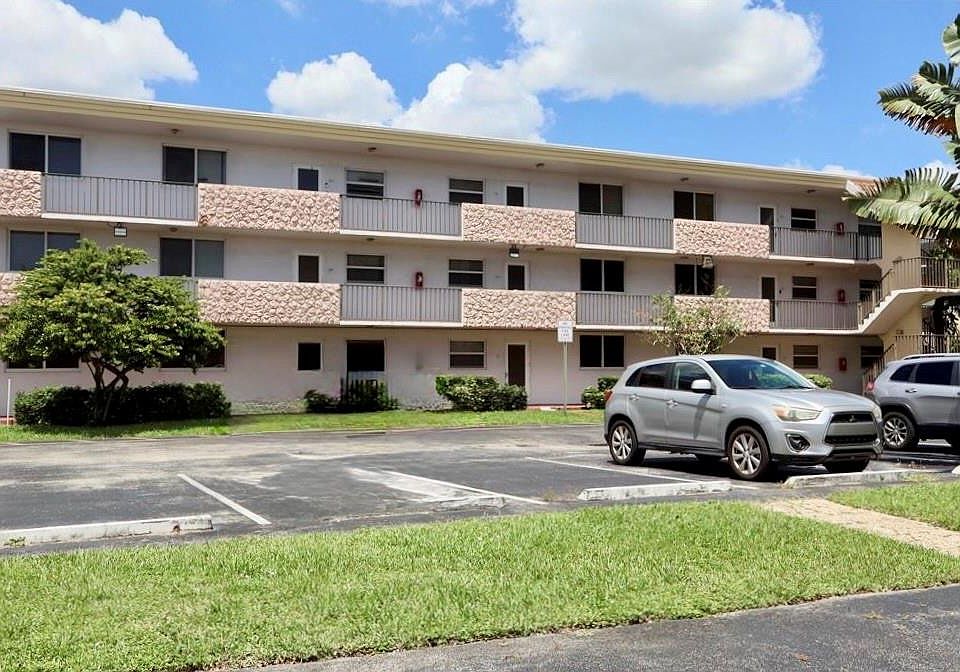 1st image of 5985 Del Lago Circle #223