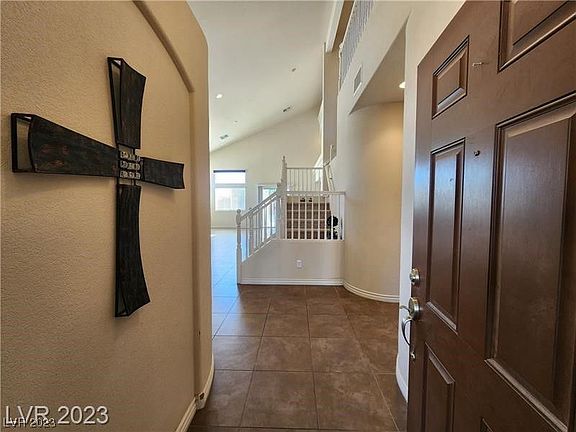 2nd image of 9852 Crescent Lodge Ct