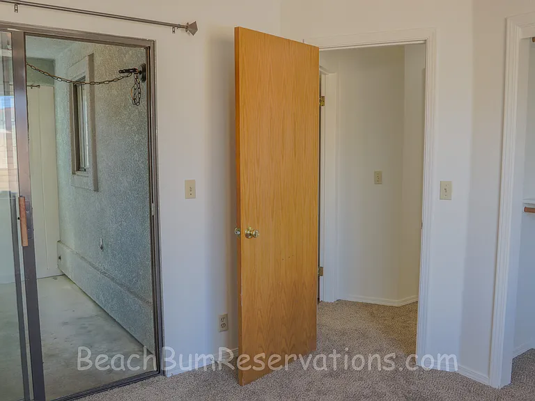 368 N 3rd St — Photo 12