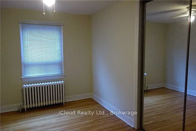 1162 Avenue Rd W #UPPER — Photo 4