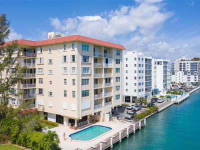 9341 E Bay Harbor Dr #PENTHOUSE D, Bay Harbor Islands, FL, 33154