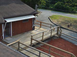 55 Honeysuckle Ln, Cape May Court House, NJ 08210