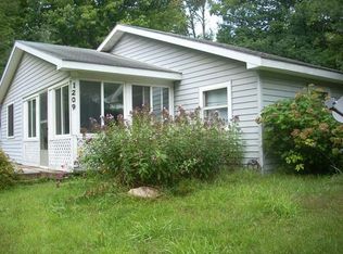 1209 Crestview Dr, Harrison, MI 48625