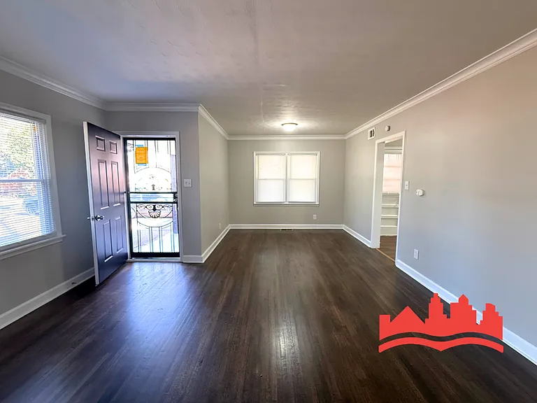 3547 Barron Ave — Photo 4