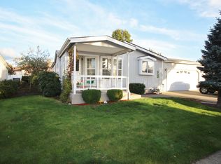 5357 Club Dr, Eugene, OR 97402