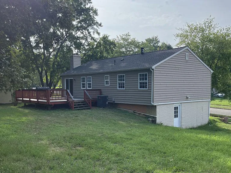 8607 Botley Dr — Photo 24