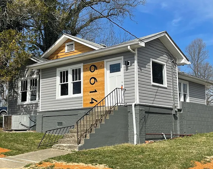 6614 Kingsport Hwy