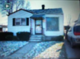7466 Buhr St, Hamtramck, MI 48212
