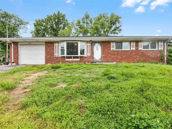 5211 Hunning Rd, High Ridge, MO 63049