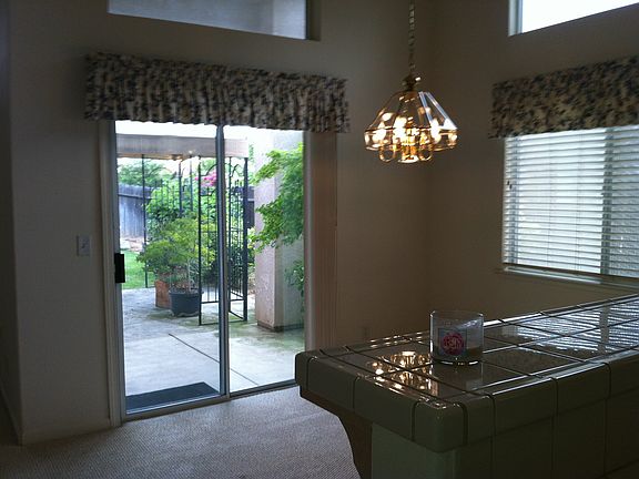 4th image of 2732 E Darlington Ct