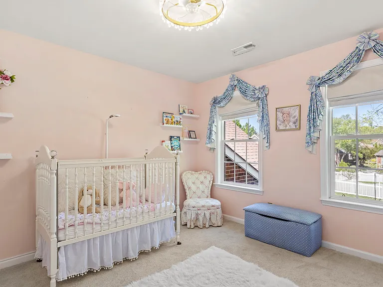 4442 Huntscroft Ln — Photo 13