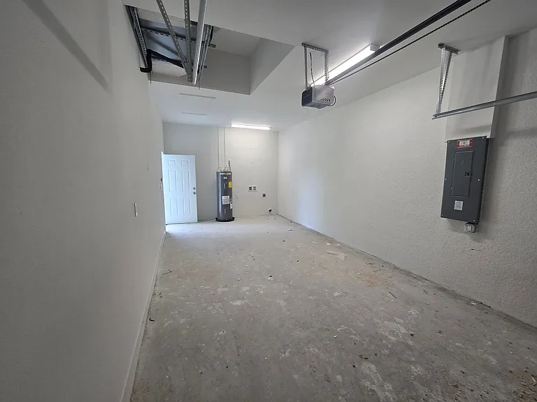 53 Joan Ave S — Photo 20