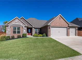 4603 W Buckeye Dr, Rogers, AR 72758