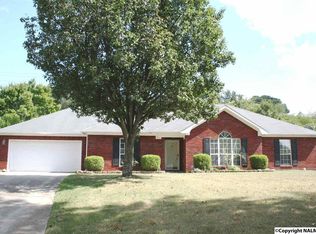 110 Longleaf Ln, Madison, AL 35758