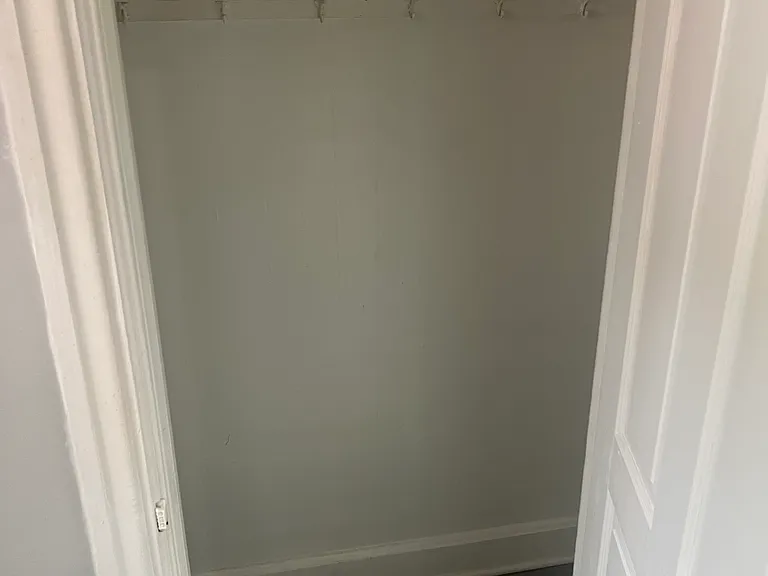 236 W Pomfret St #2 — Photo 3