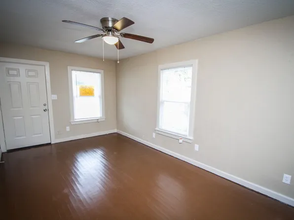 934 Poinsettia, San Antonio, TX 78202