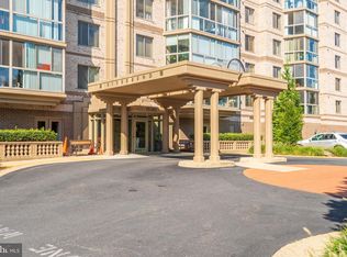 19385 Cypress Ridge Ter Unit 514, Leesburg, VA