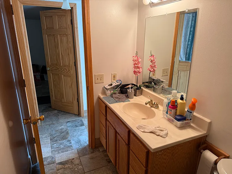 1616 Sloan St #2 — Photo 8
