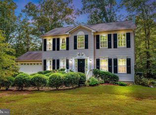 5144 Gatewood Rd, Woodford, VA 22580