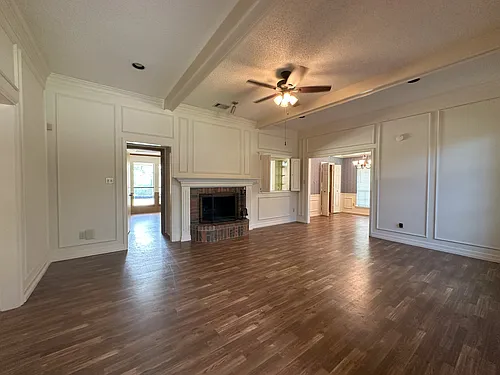 132 Meadowglen Cir Photo 1