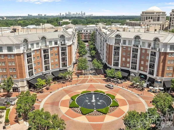 4625 Piedmont Row Dr Unit 400, Charlotte, NC 28210