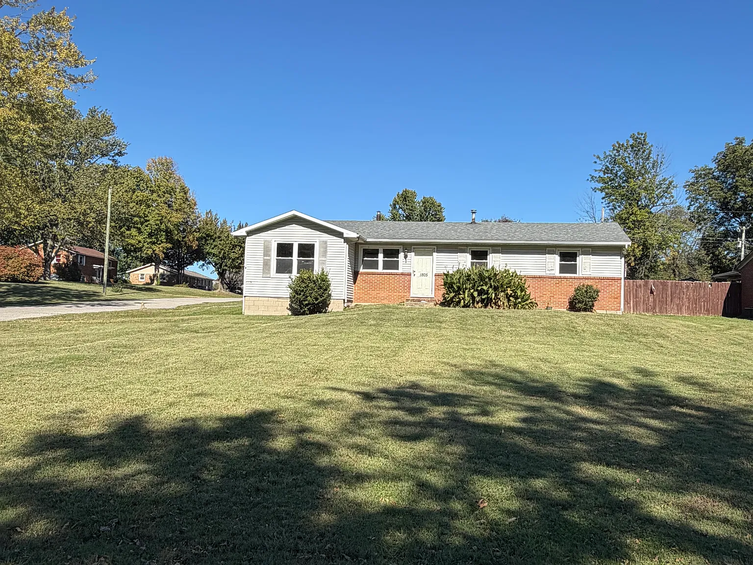 3 bed, 1490 sqft, $1,195 — Photo 1