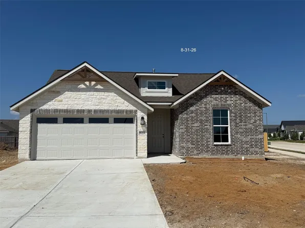 927 Fork Ct, College Station, TX 77845