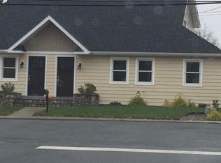 5281 Amboy Rd, Staten Island, NY 10312