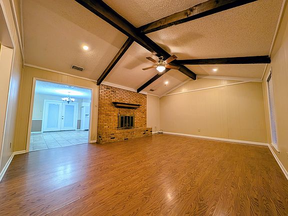 5th image of 3011 Latonia St
