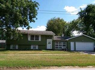 404 Maple St, Mondamin, IA 51557