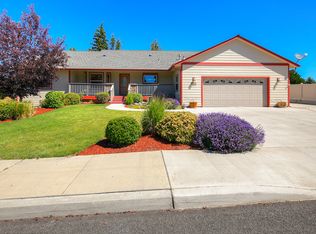 723 NW Negus Pl, Redmond, OR 97756