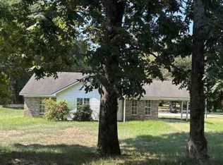 27 Tuscohoma Church Rd, Holcomb, MS 38940