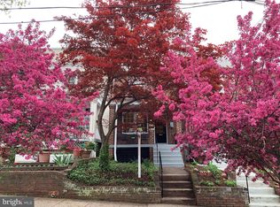 3719 W St NW, Washington, DC 20007