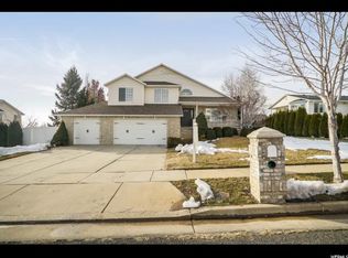 3395 N 300 W, Pleasant View, UT 84414